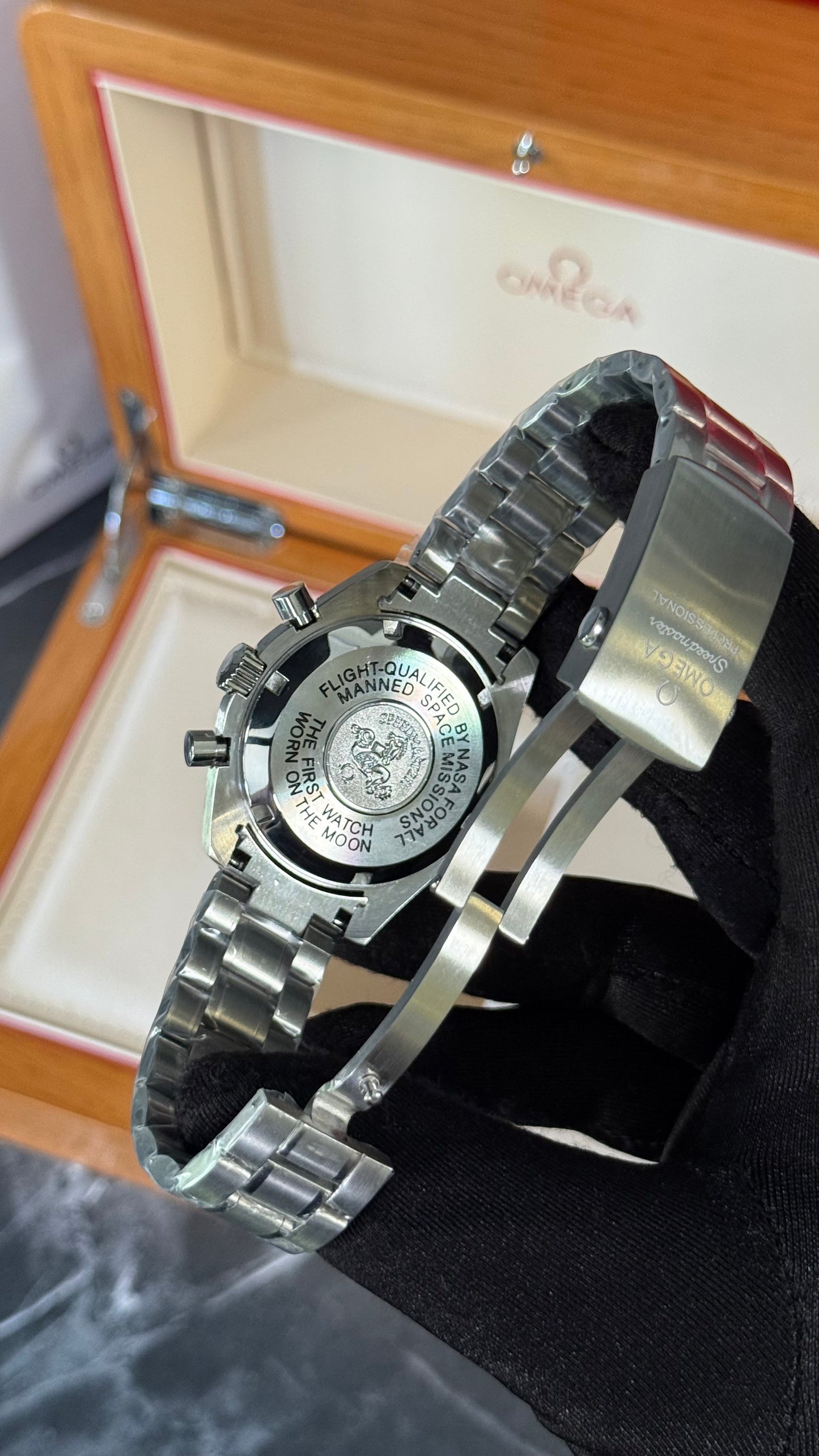 OMG SPEEDMASTER (PLATA/BLANCO/NEGRO) CUARZO