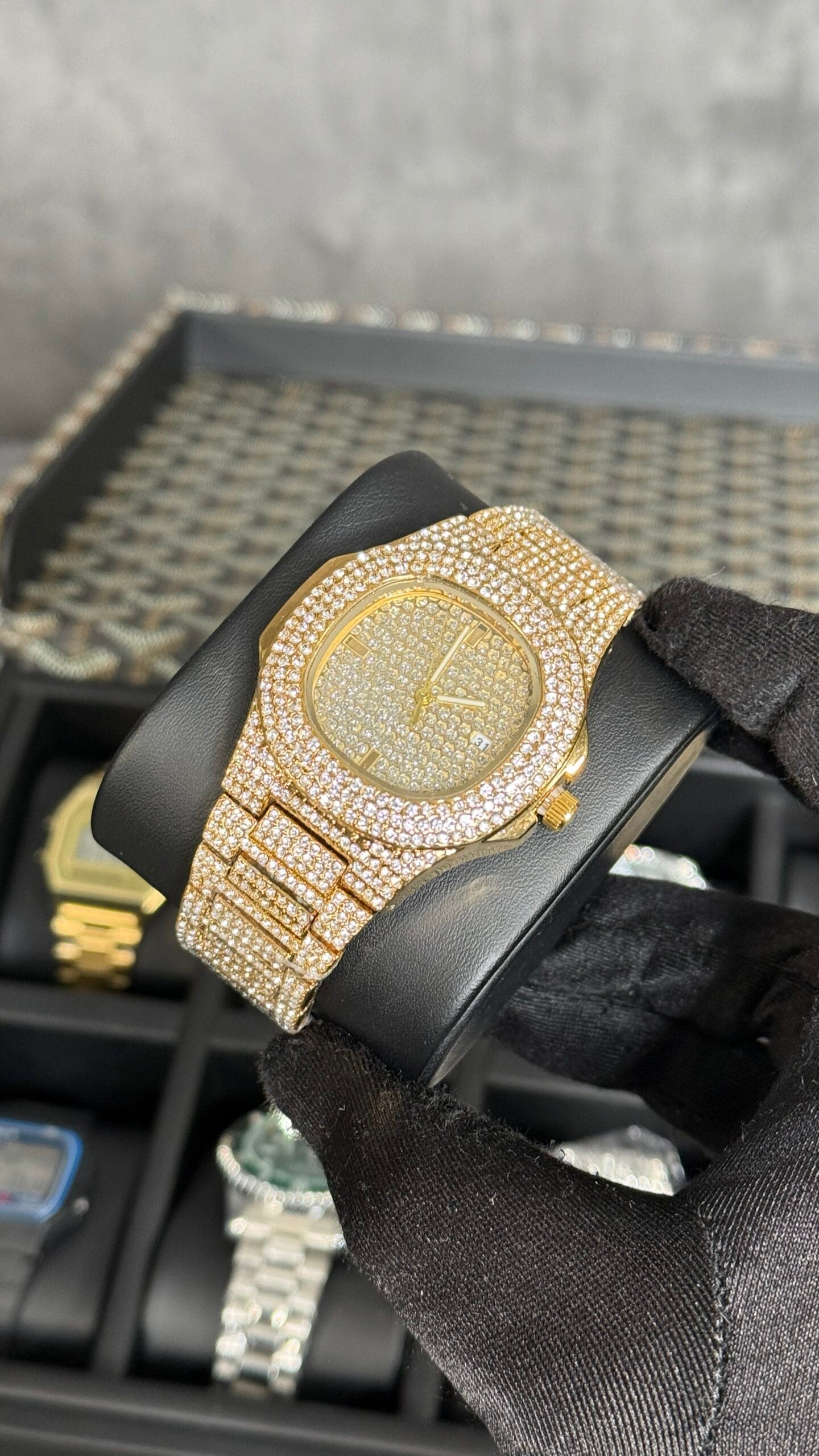 RELOJ (O) / BRILLANTES ORO