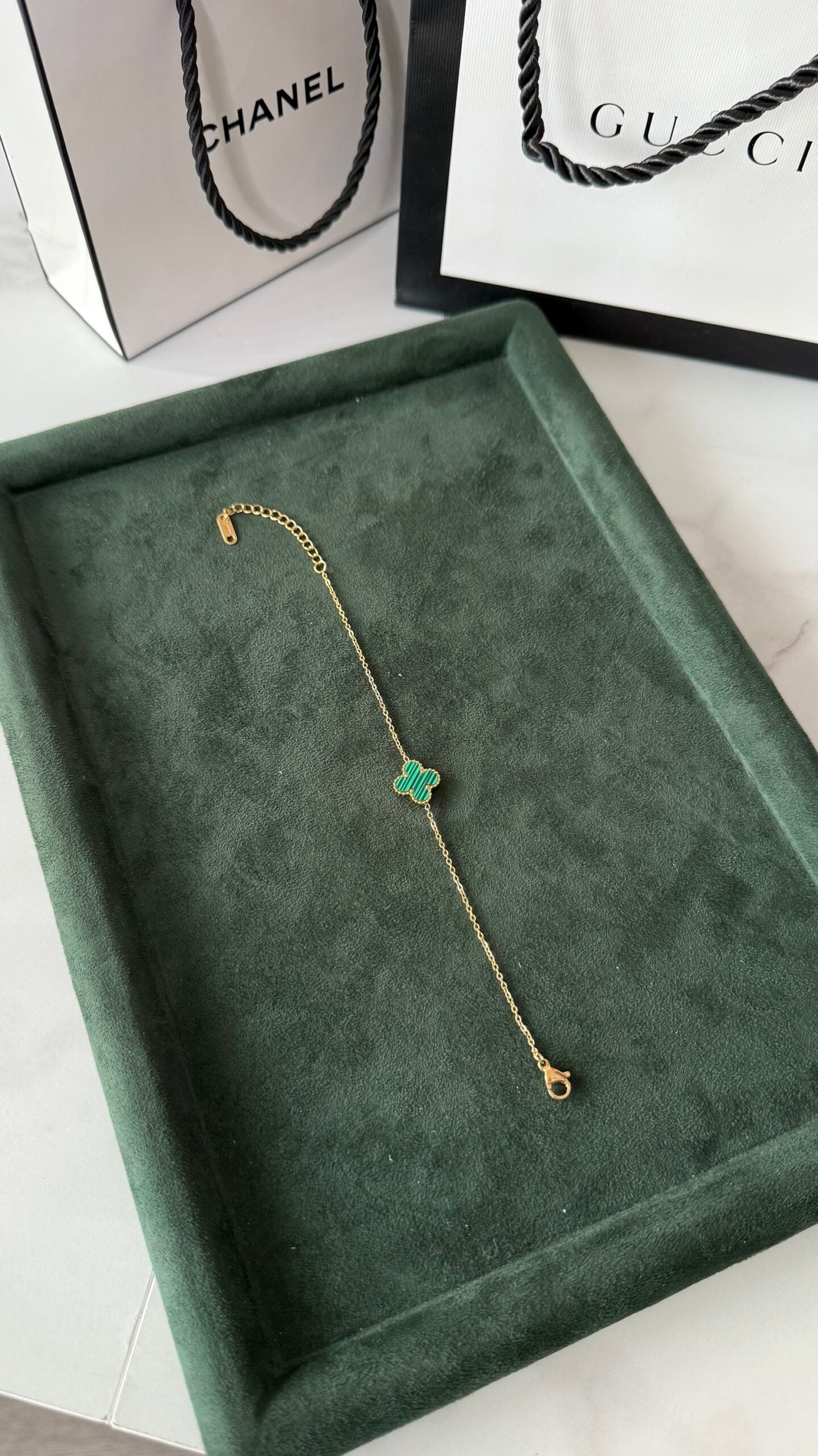 PULSERA ONE TRÉBOL VERDE
