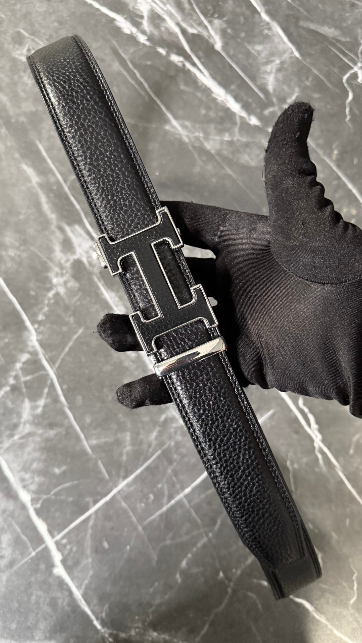 HRM FULL BLACK