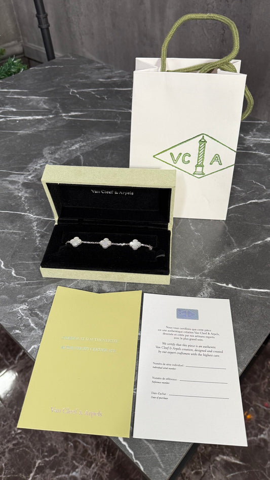 VNC BLANCA / PLATA CON CAJA