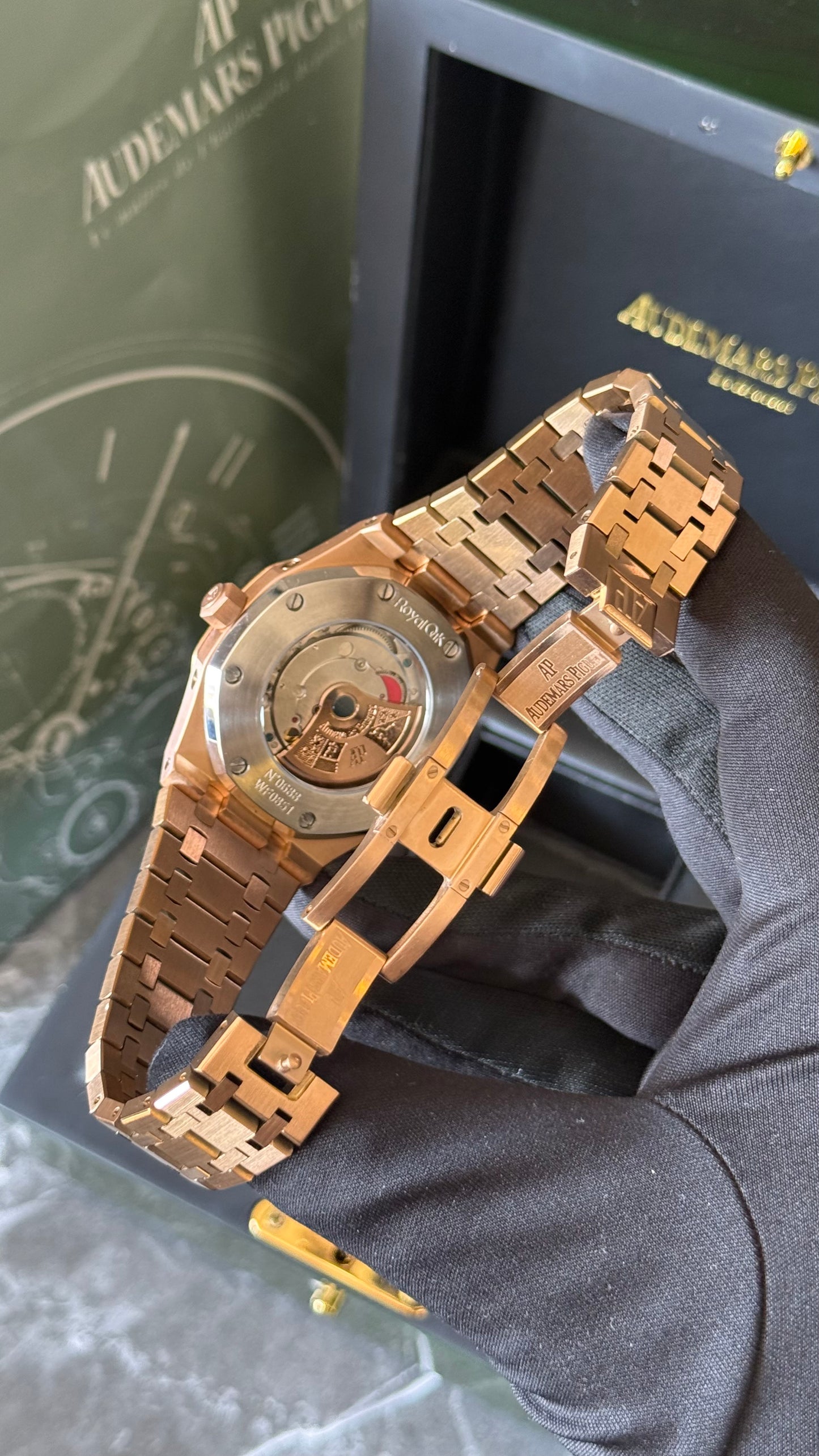 AP ROYAL OAK PERPETUAL CALENDAR (ORO ROSA )