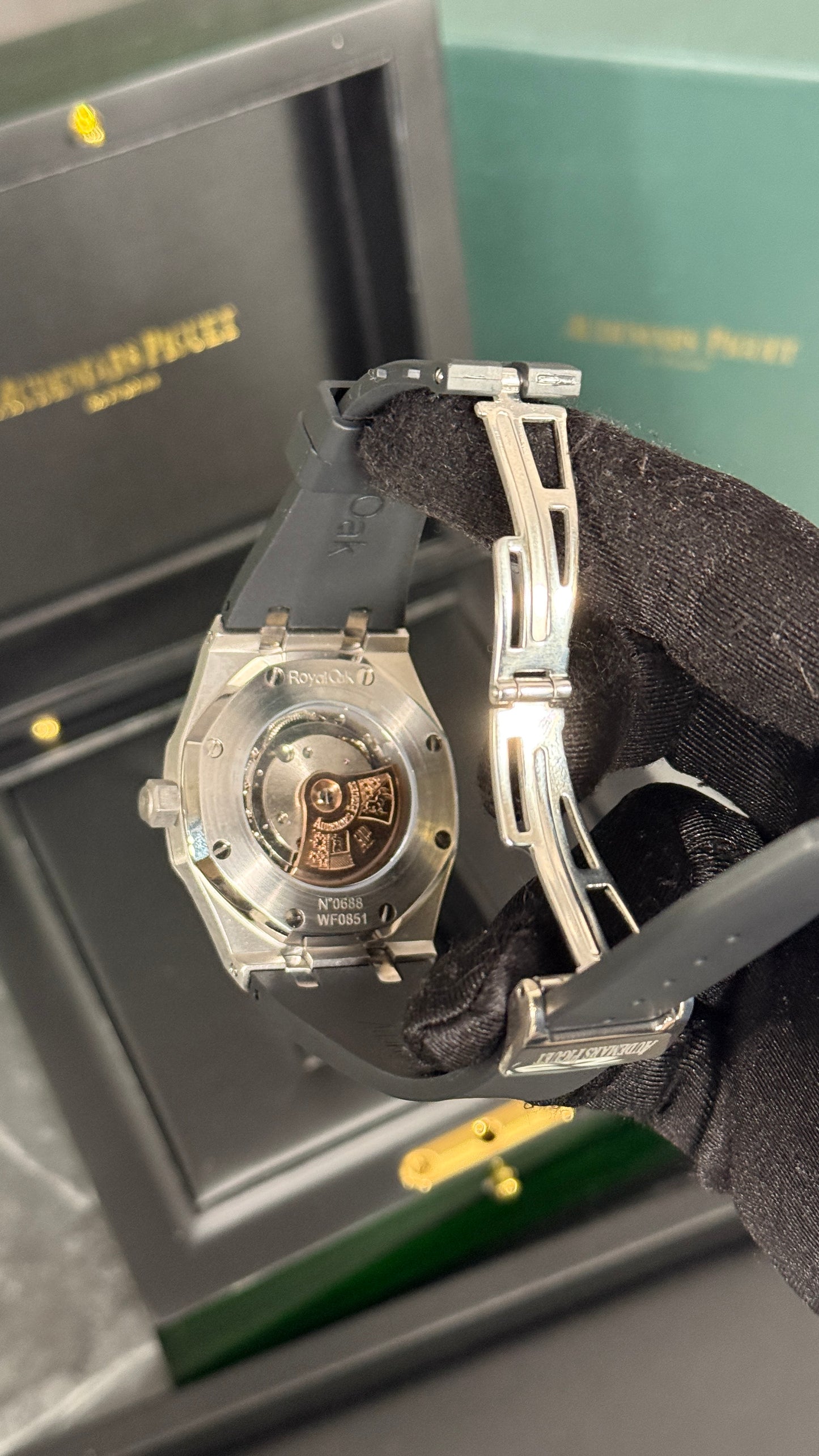 AP ROYAL OAK CAUCHO (PLATA/BLANCO)