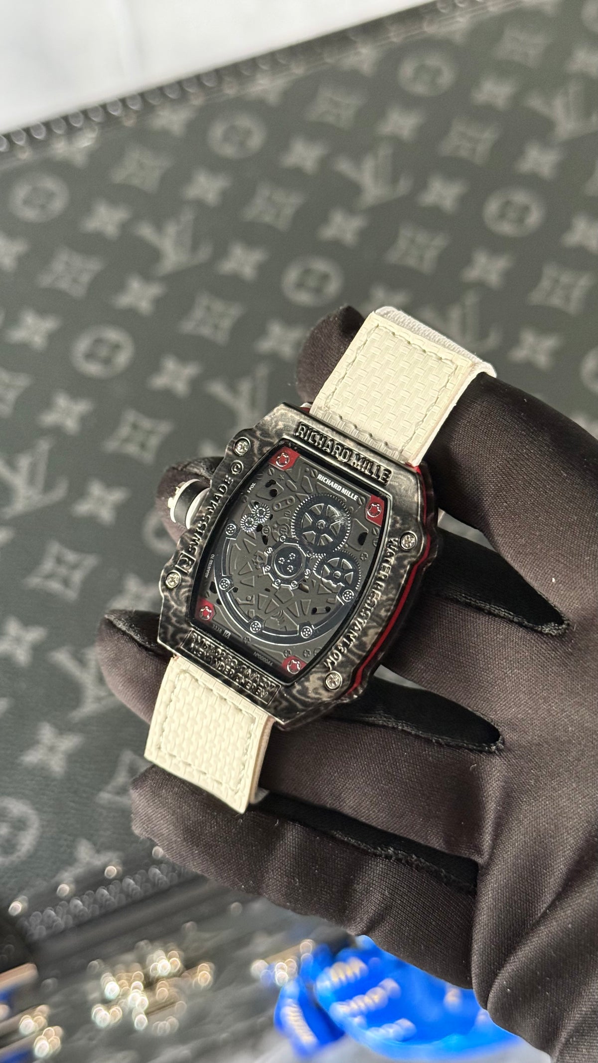 RM BLANCO/NEGRO TEXT 67-02