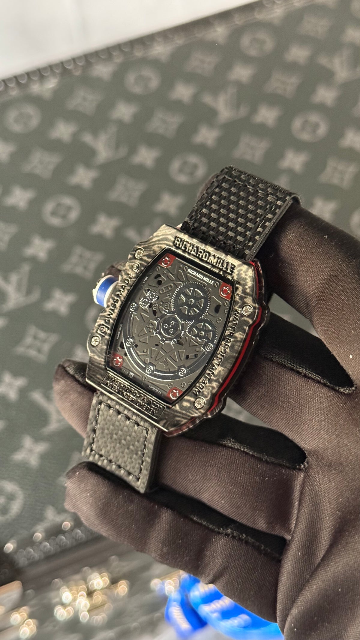 RM NEGRO TEXT 67-02