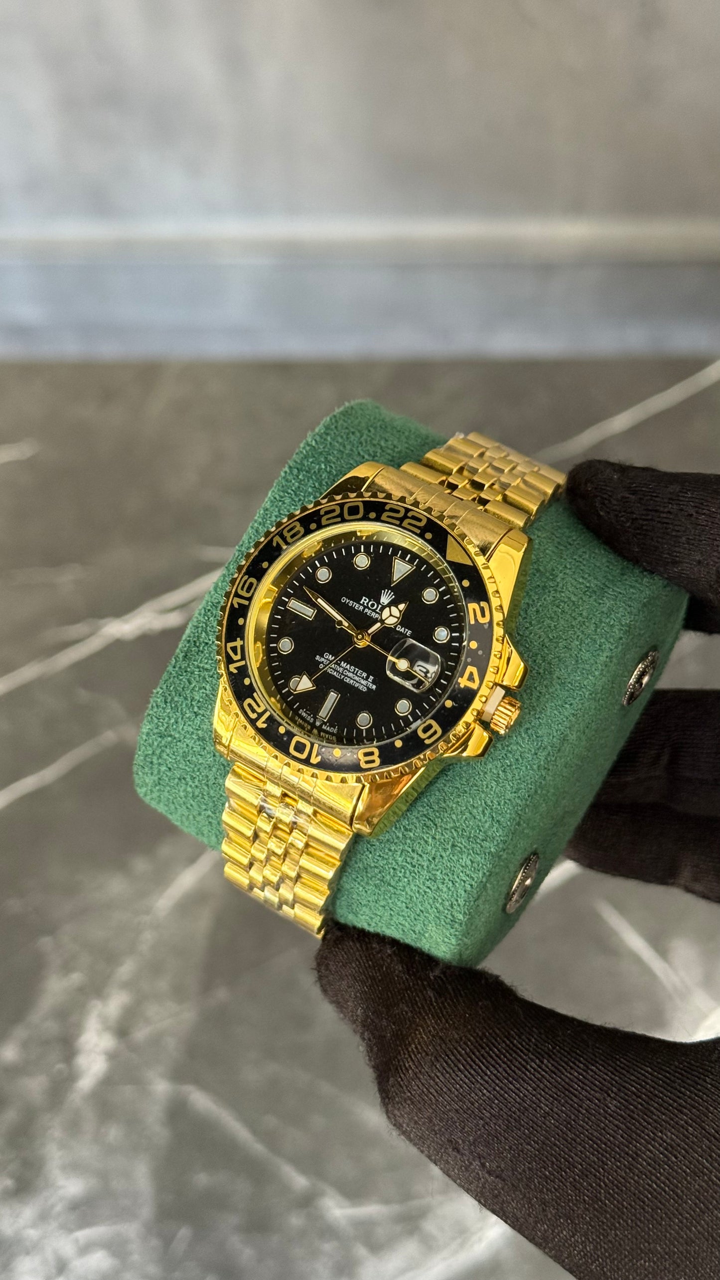 RLX GMT ORO / NEGRO W
