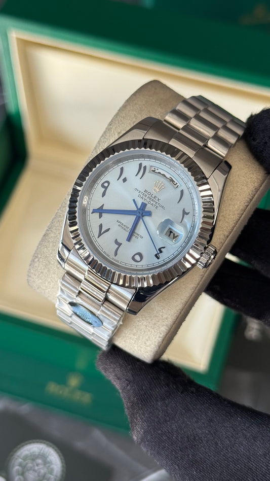 RLX DAY-DATE (PLATA/AZUL CLARO-ARABIC)