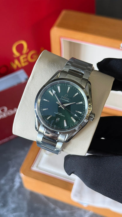 OMG AQUA TERRA (VERDE/PLATA) 41mm