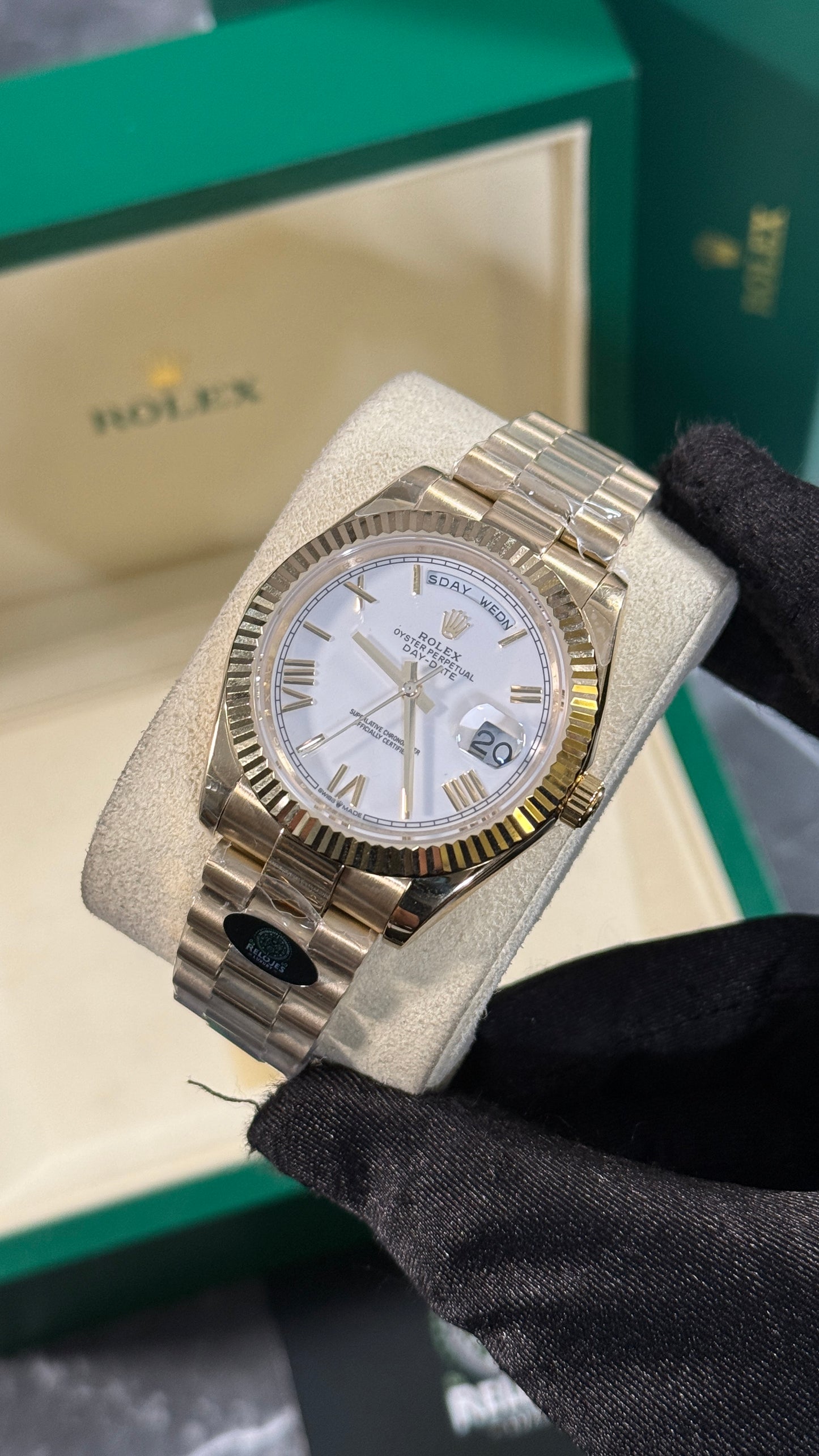 RLX DAY-DATE (ORO/BLANCO) 202