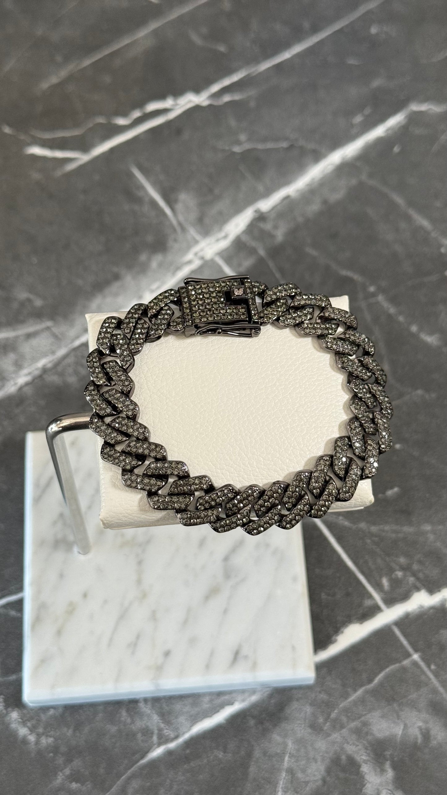 PULSERA  BRILLANTES NEGRO x0