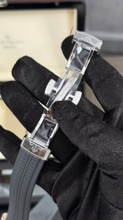 PP AQUANAUT CHRONOGRAPH AZUL