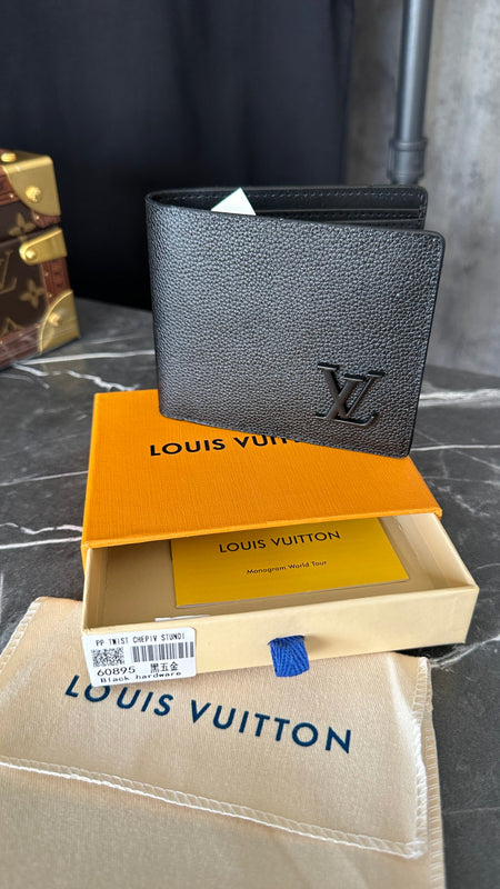 CARTERA LV 1:1 NEGRA