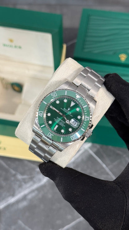 RLX SUBMARINER (HULK)