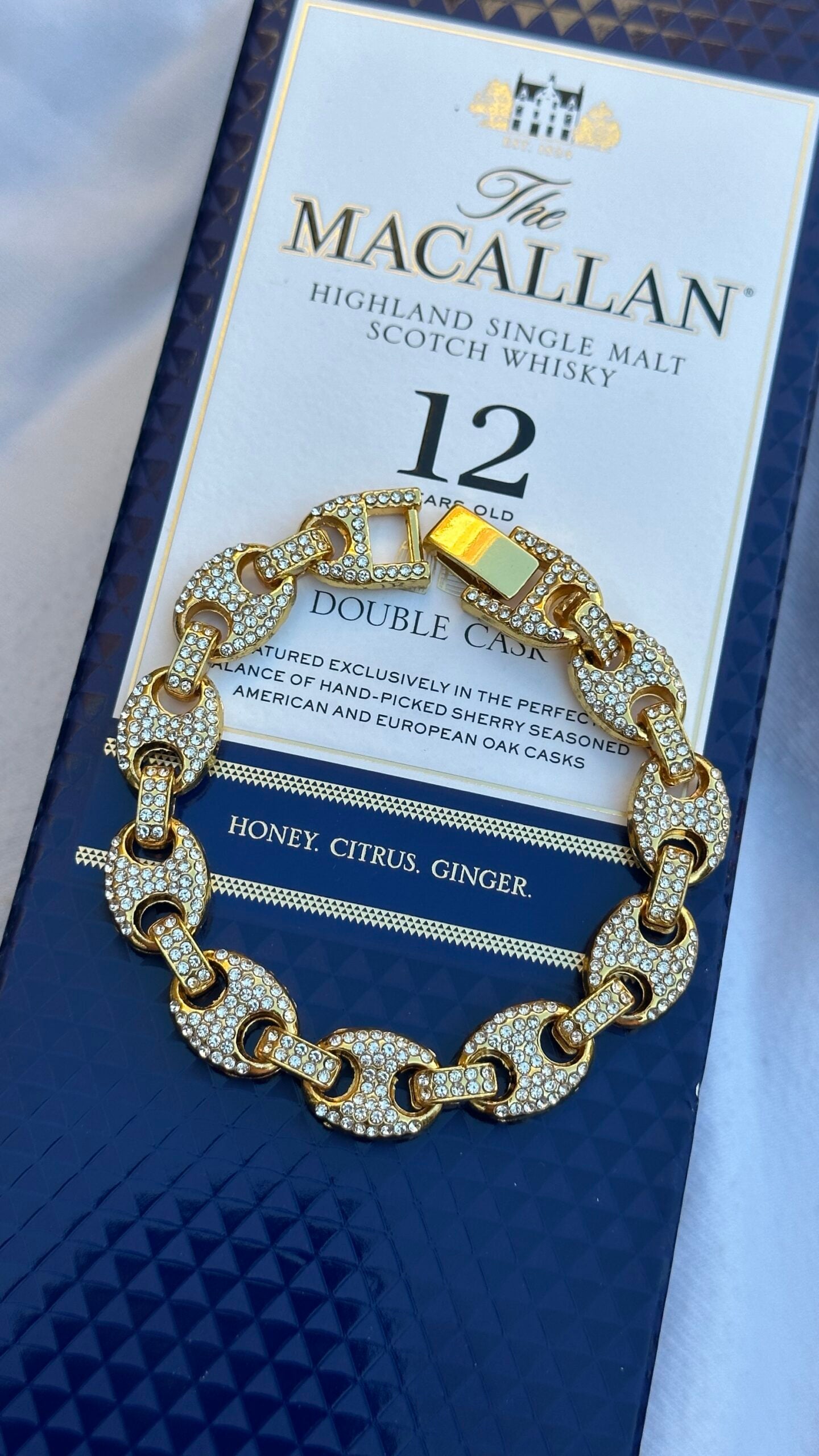 PULSERA DIAMANTES ORO 20cm