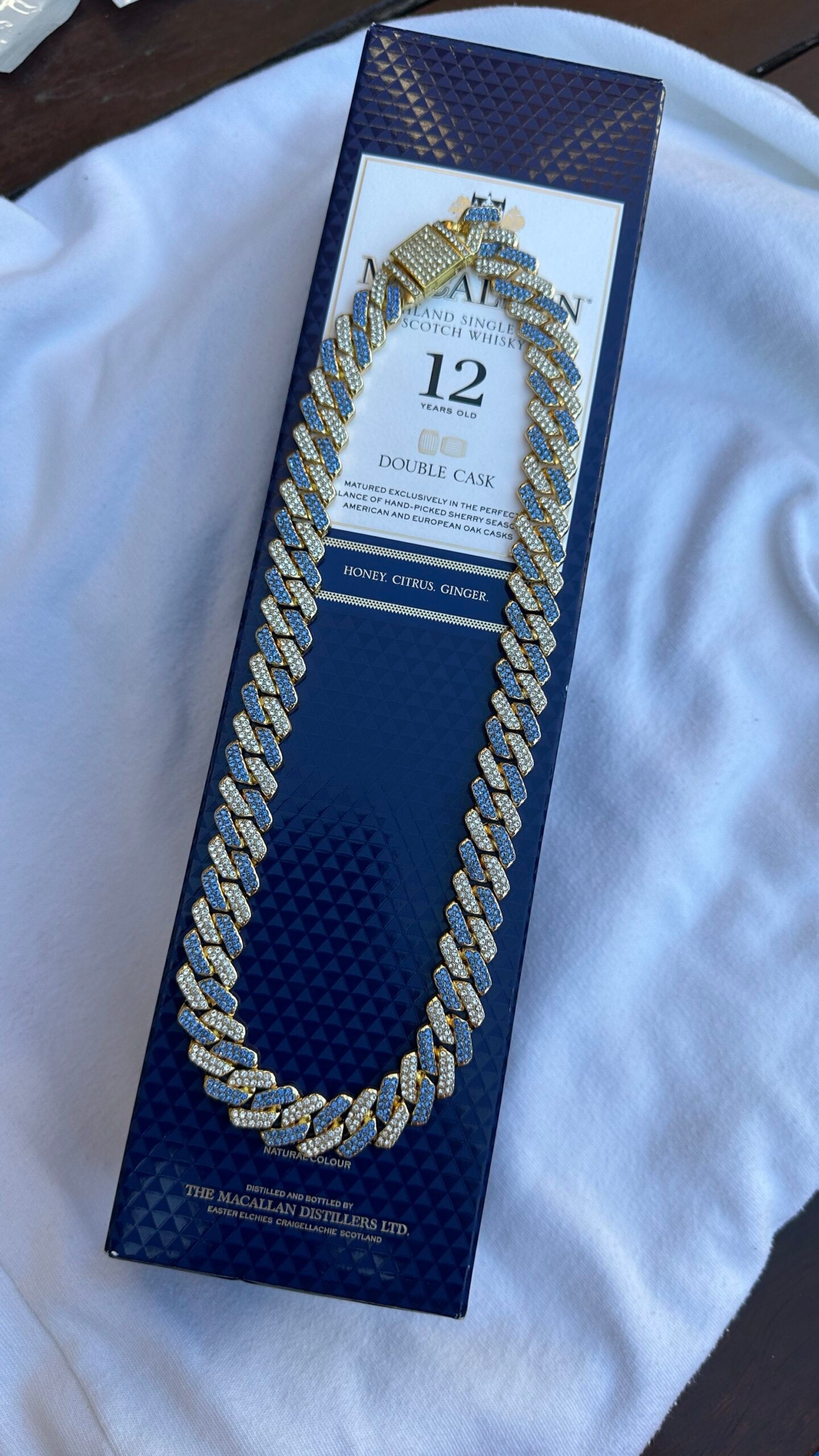 CADENA DIAMANTES ORO AZUL 50cm