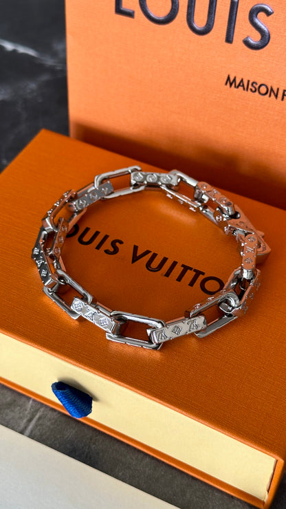 PULSERA LV LOGO PLATA