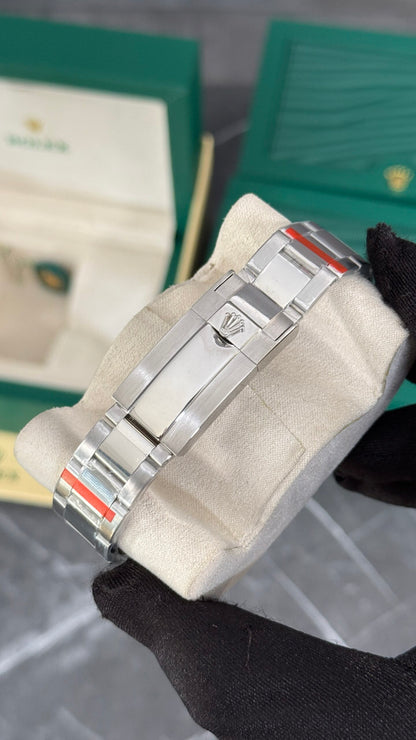 RLX GMT-MASTER II (BRUCE WAYNE)