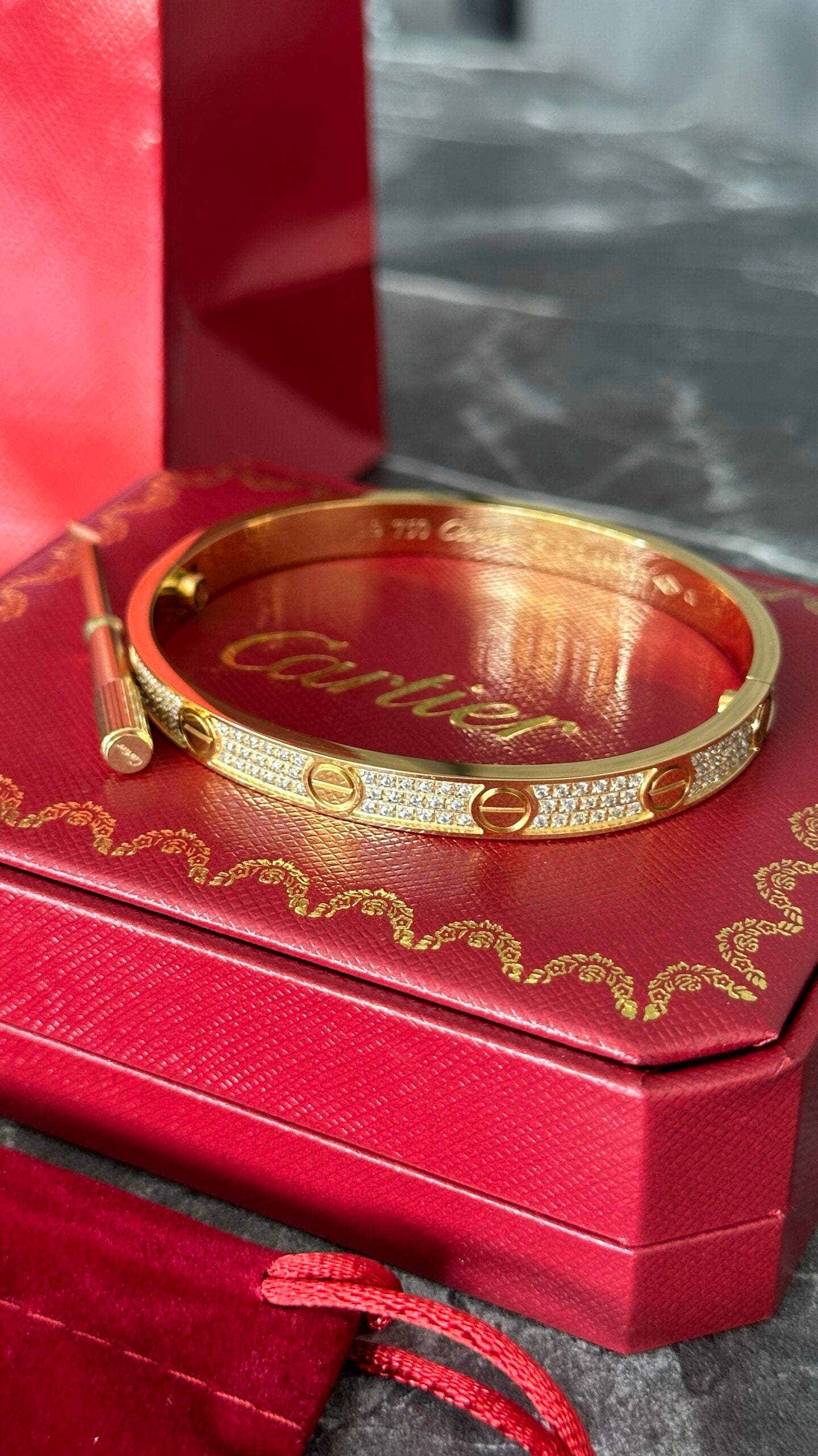 PULSERA CRTR ORO/DIAMANTES