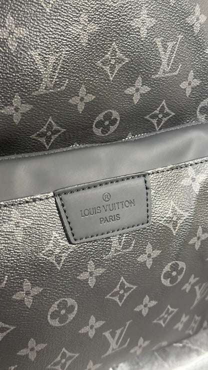 LV LOGO NEGRO