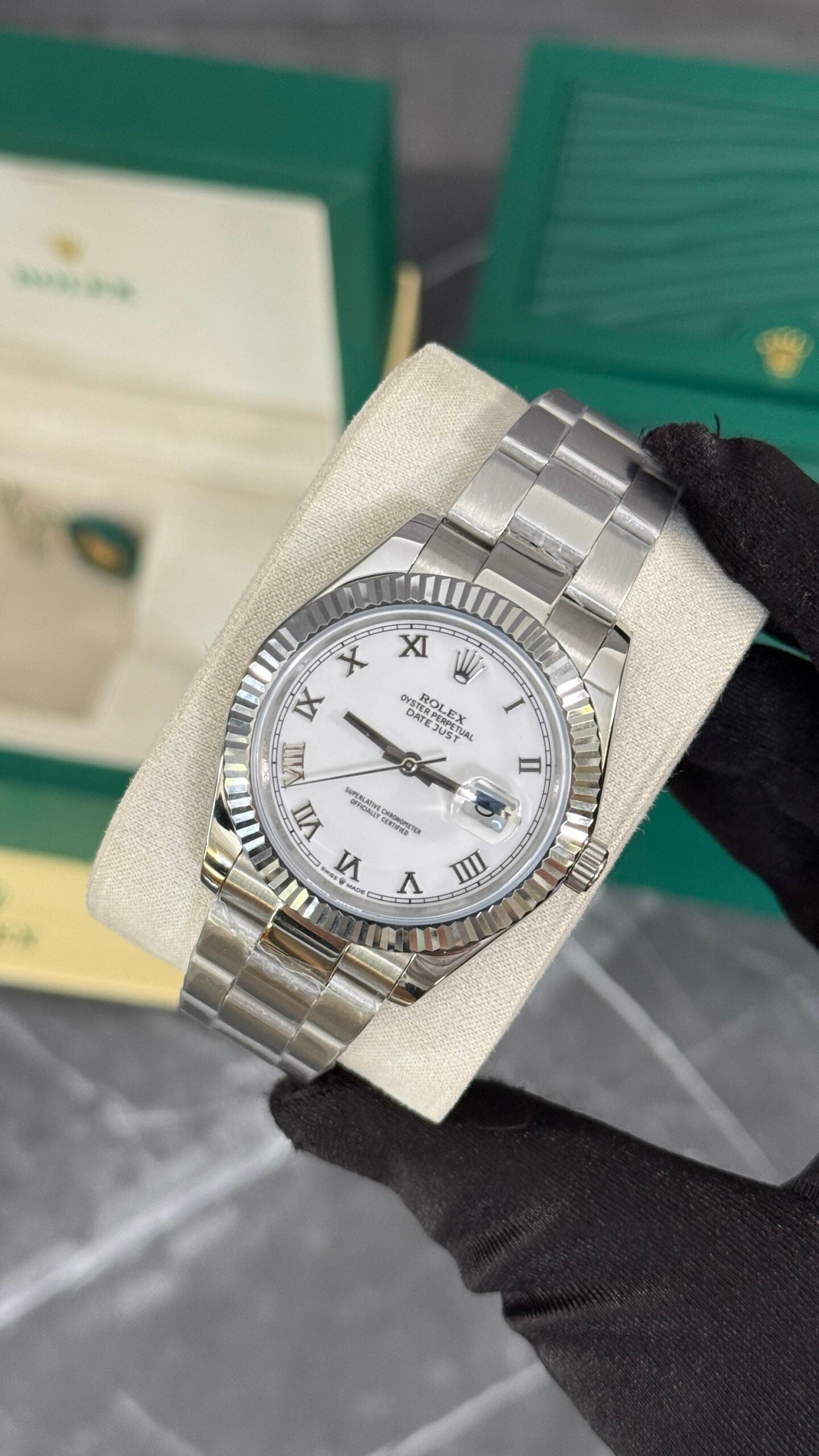 RLX DATEJUST (PLATA/BLANCO-ROMANO)