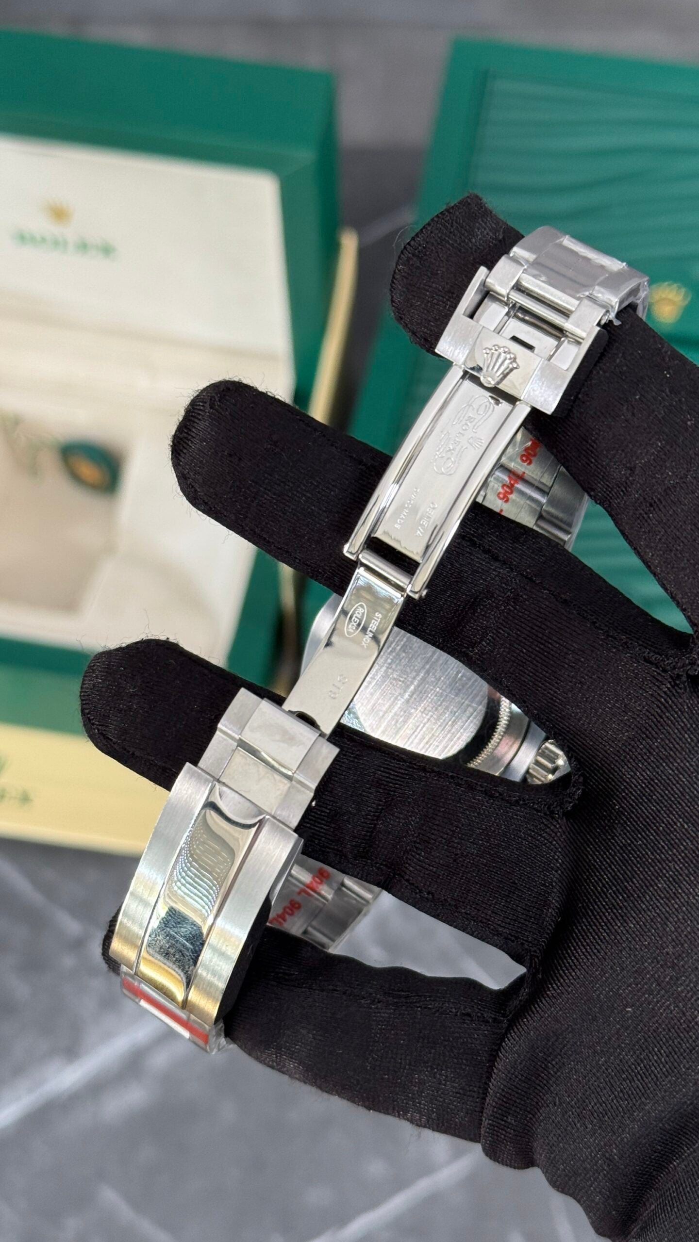 RLX SUBMARINER (COOKIE MONSTER)