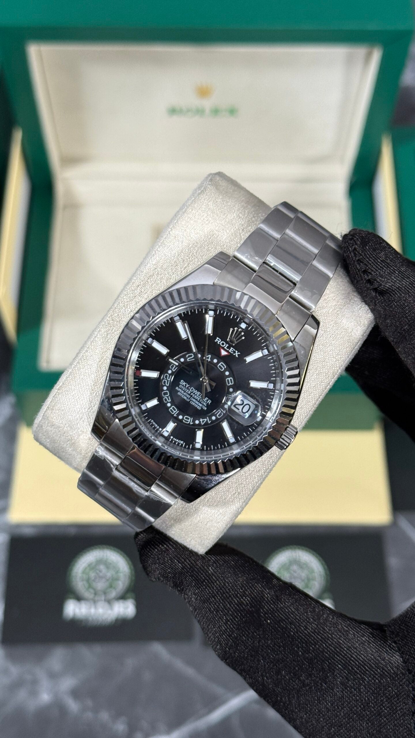 RLX SKY-DWELLER (PLATA/NEGRO)