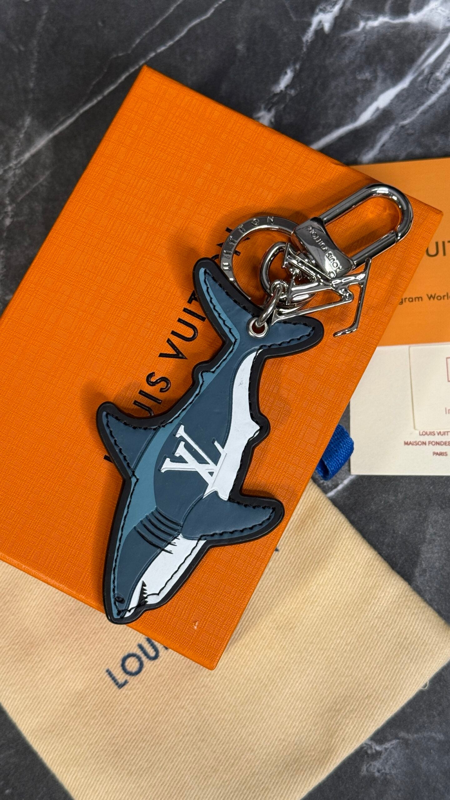 LV SHARK