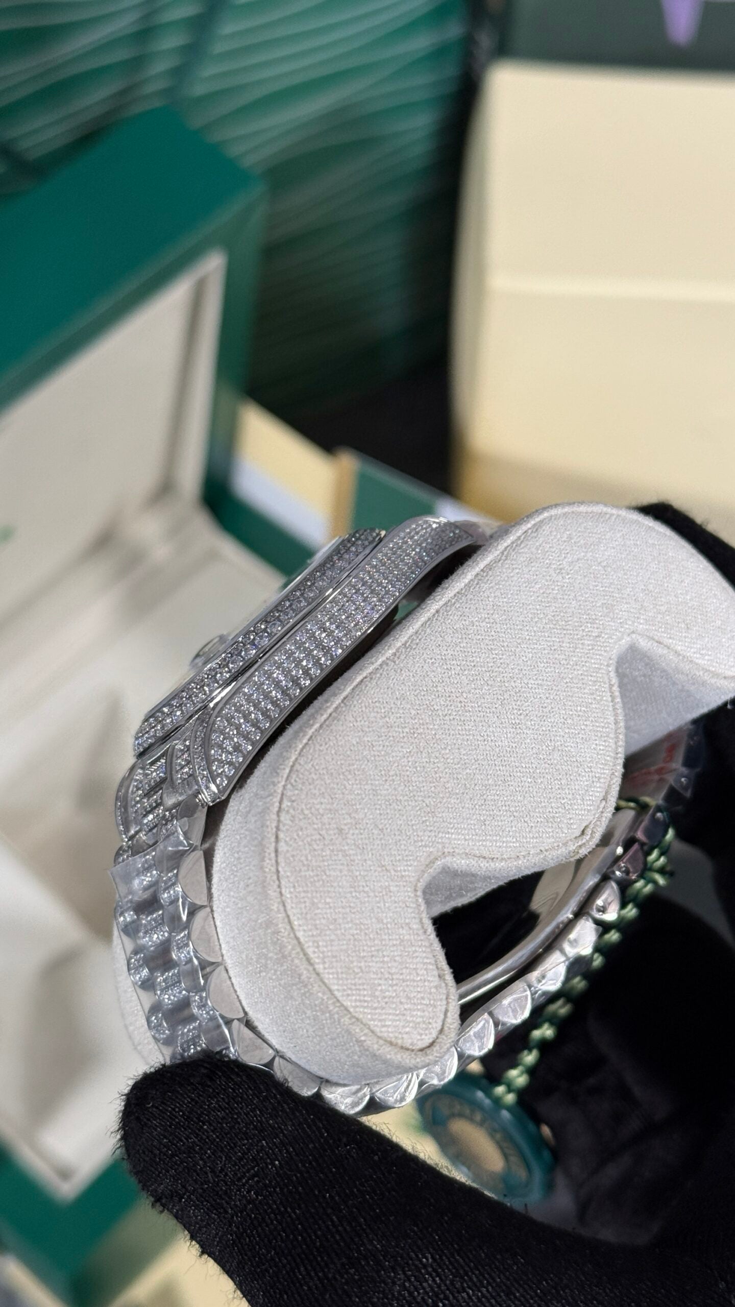 RLX DAY-DATE (FULL DIAMANTES) CL0N