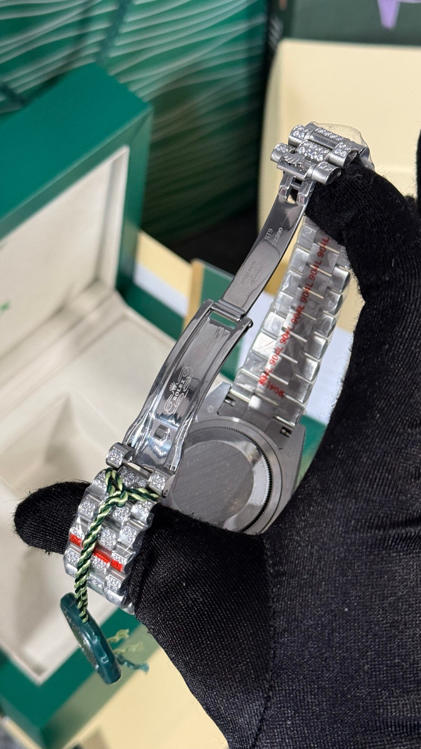 RLX DAY-DATE (FULL DIAMANTES) CL0N