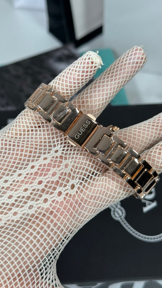 GVESS TRIANGULO ORO ROSA