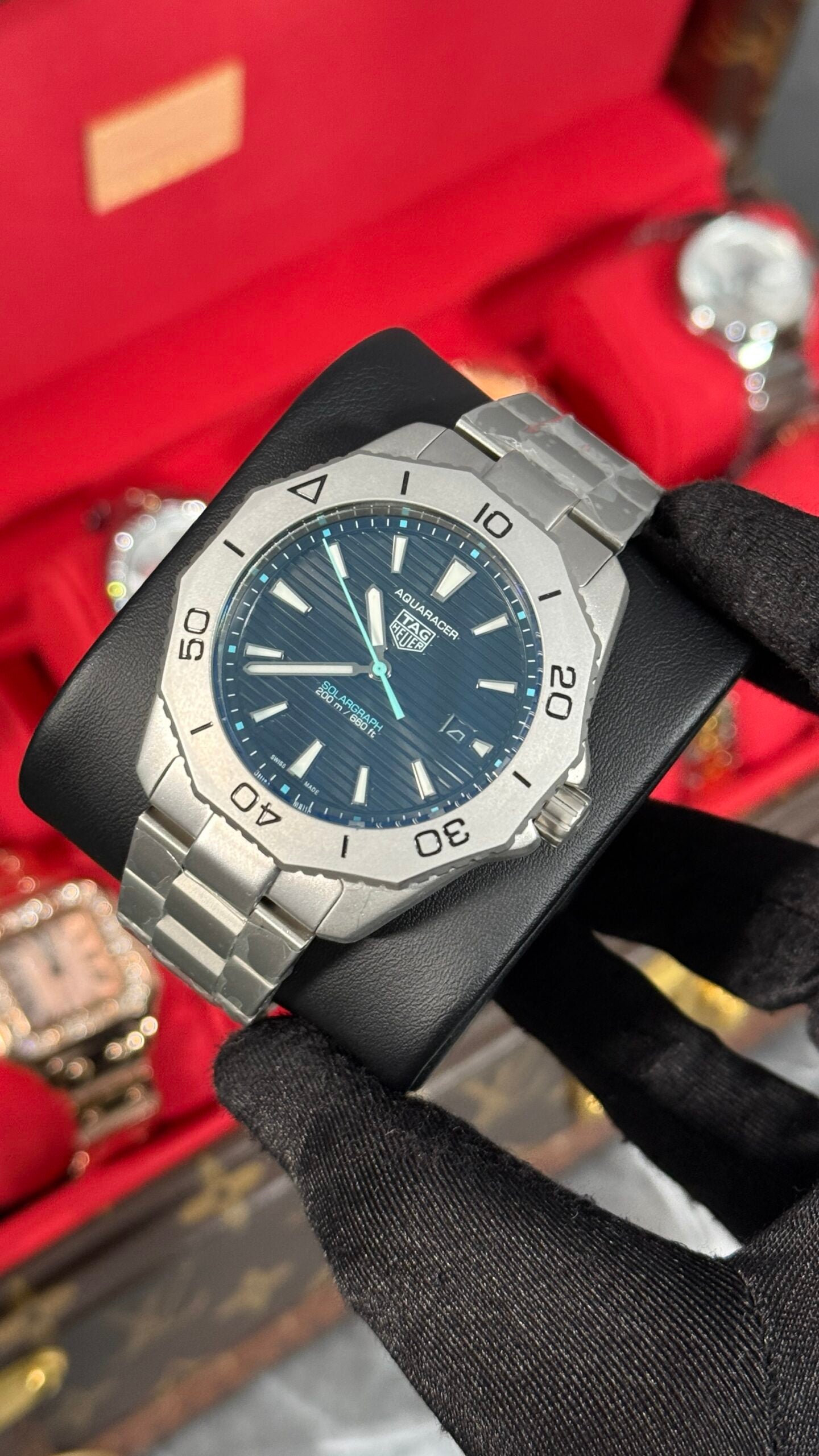 TH AQUARACER SOLARGRAPH (PLATA/NEGRA)