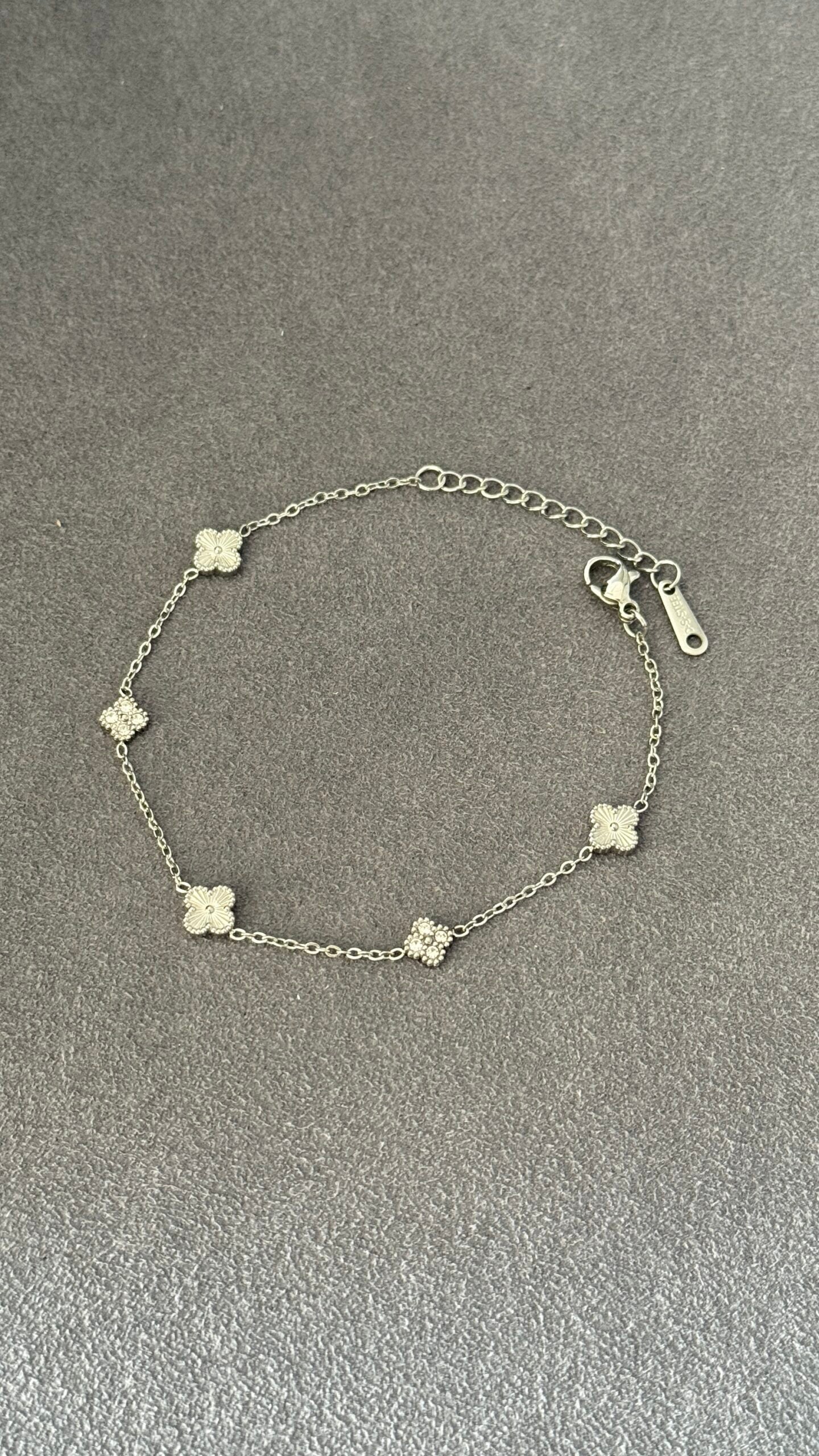 PULSERA TRÉBOL PLATA FINA