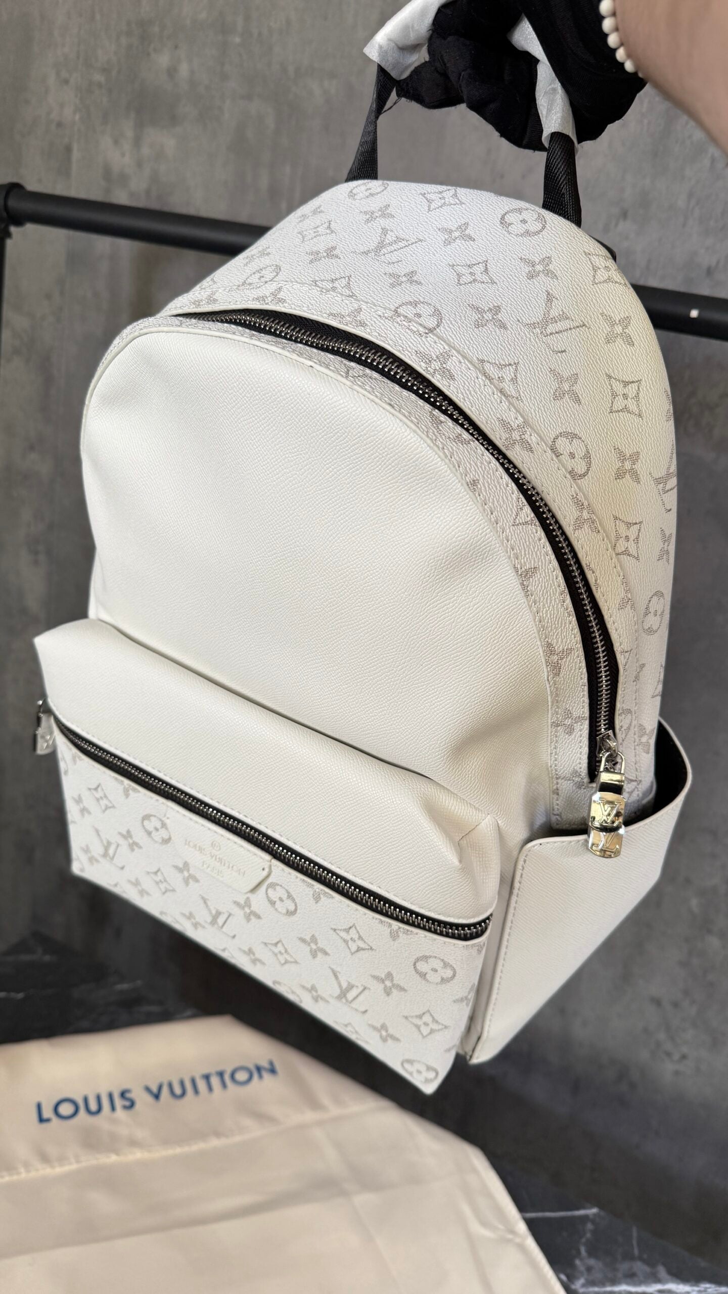 MOCHILA LV BLANCA