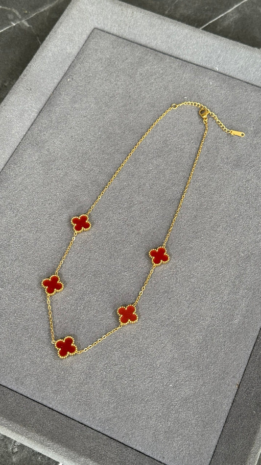 COLLAR CINCO TRÉBOL ROJO