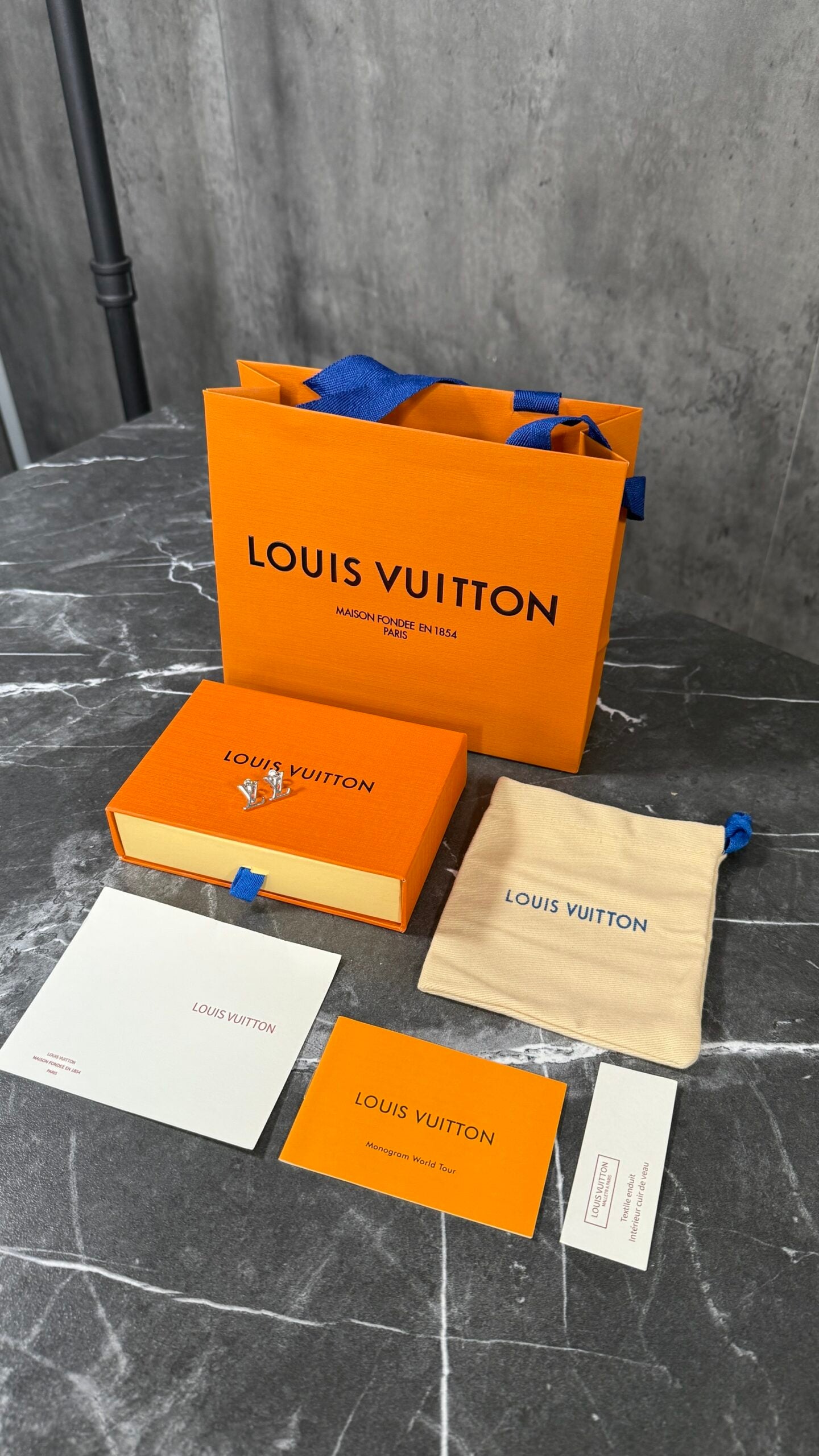 PENDIENTES LV