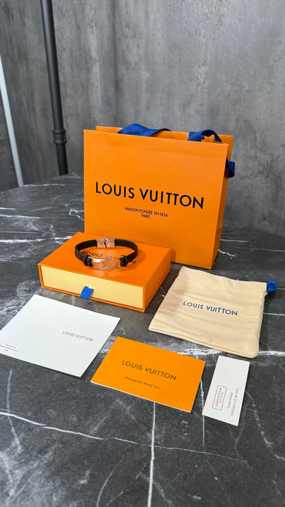 PULSERA LV CUERO