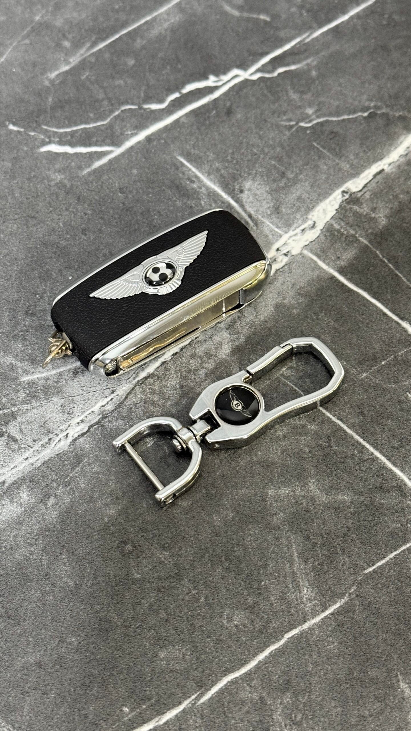 LLAVE B