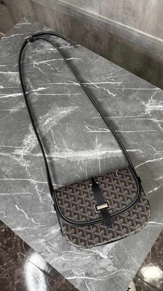 GOY NEGRO CON CUERDA