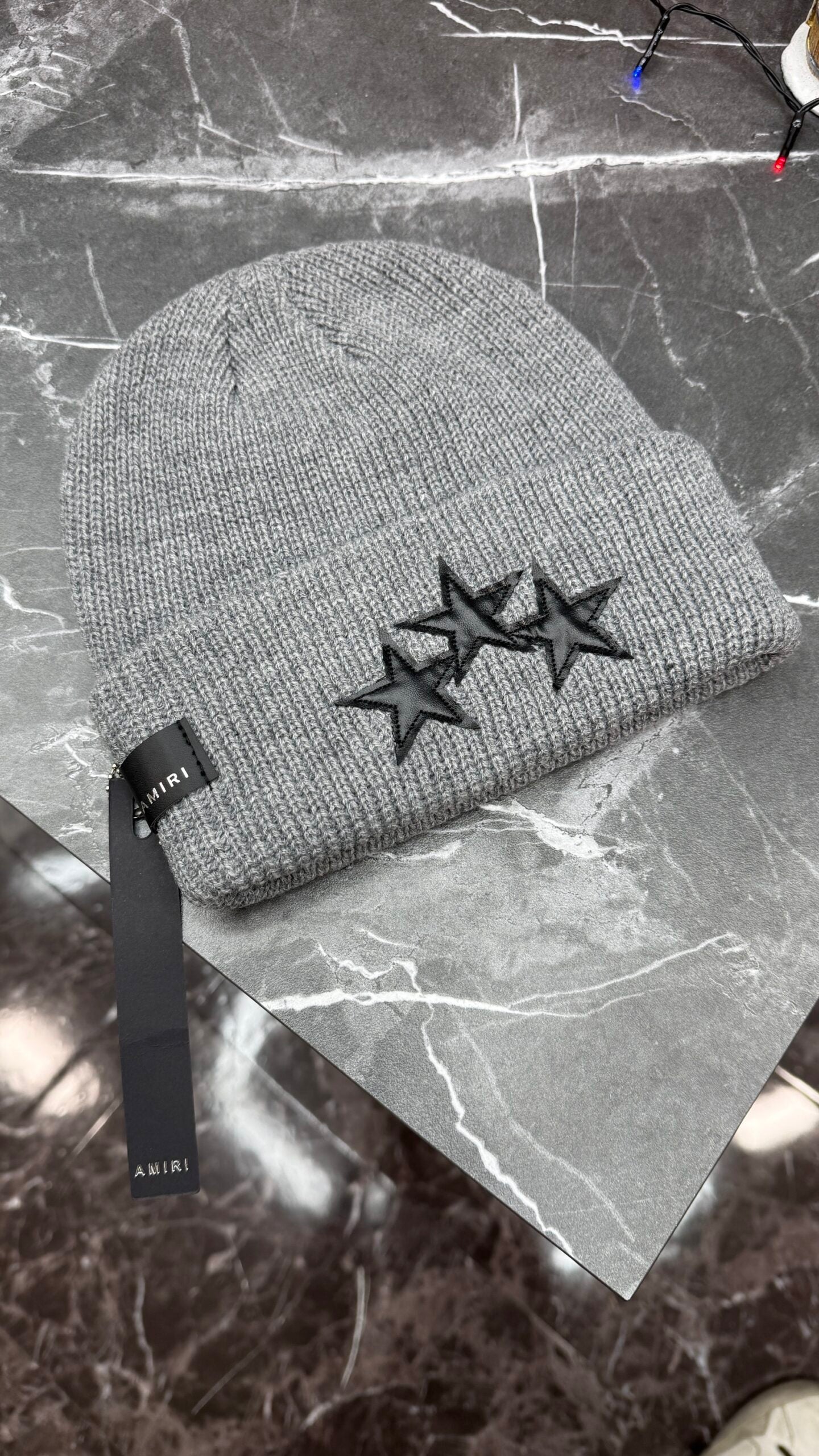 GORRO GRIS AMR