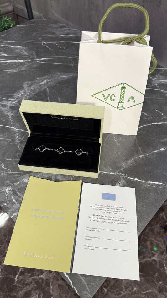 VNC PLATA / NEGRO CON CAJA