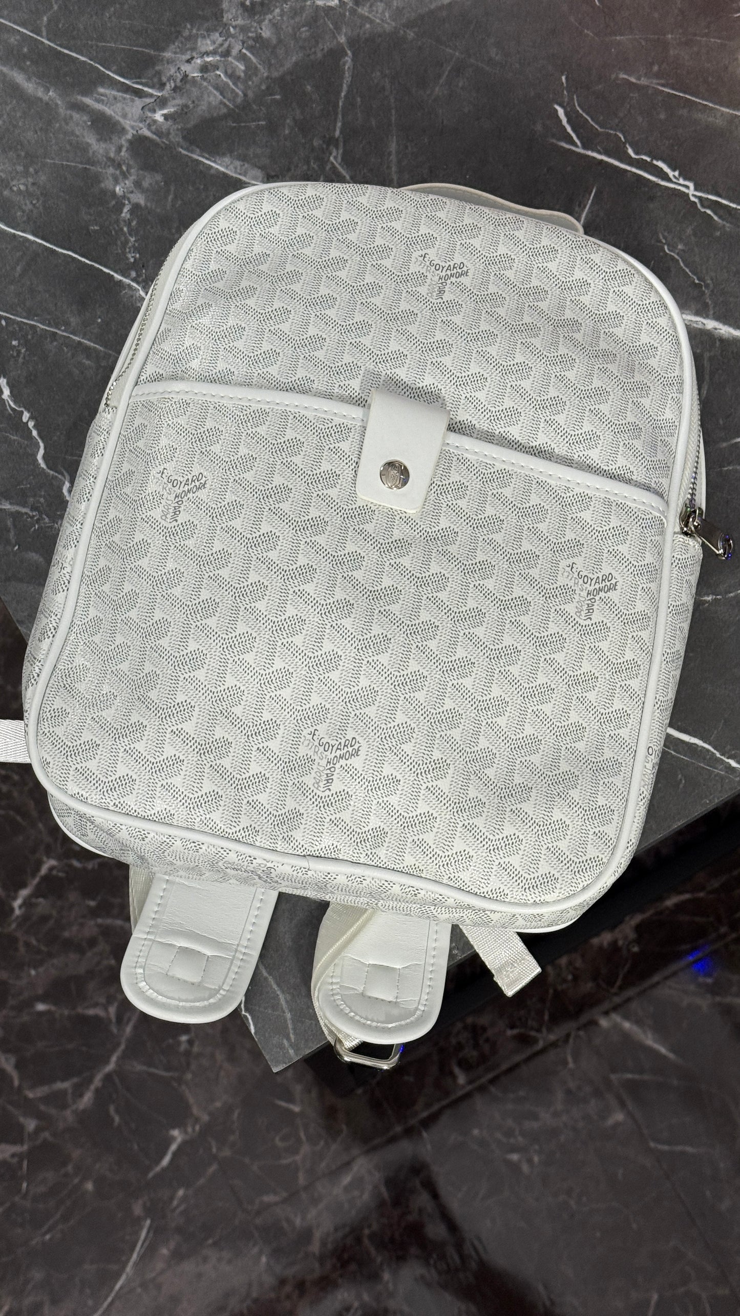 Mochila goy blanca pequeña