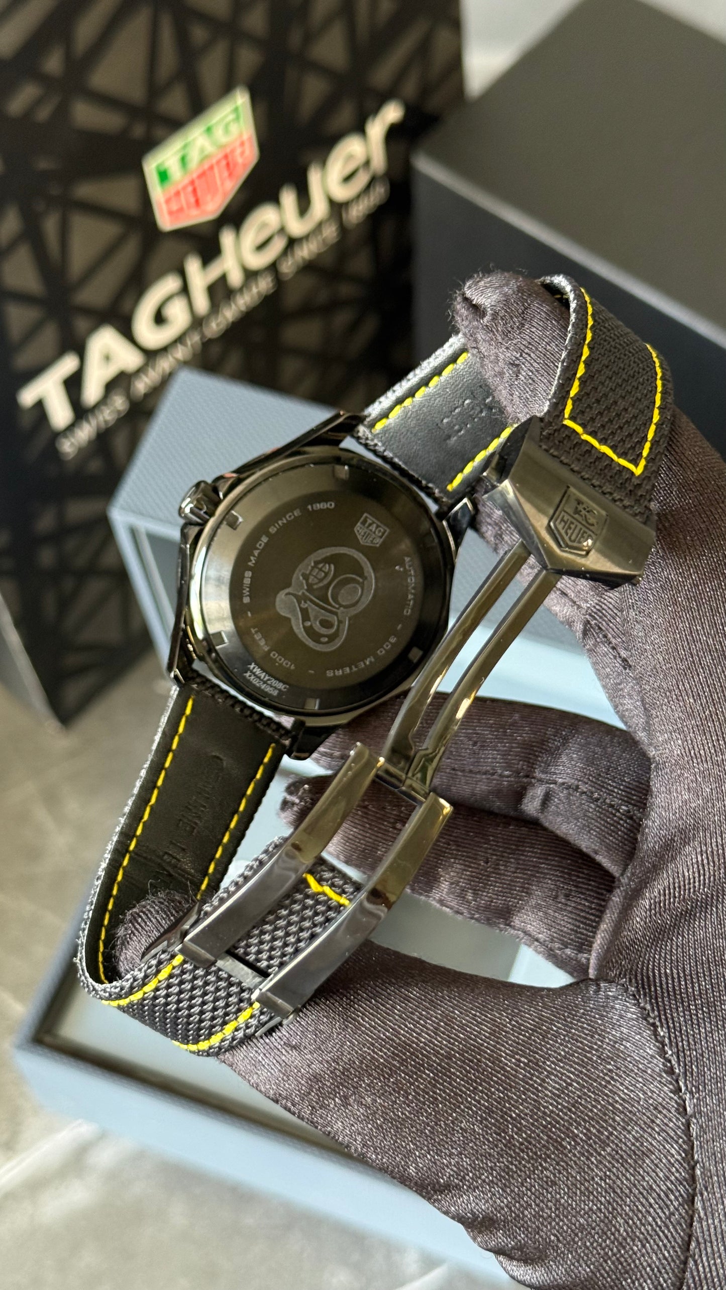 TH. AQUARACER CALIBRE 5 NEGRO / AMARILLO