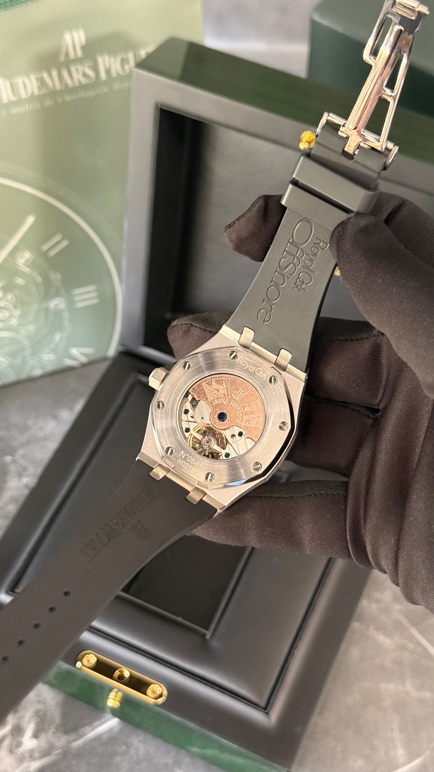 AP ROYAL OAK TURBILLON (PLATA/NEGRO)