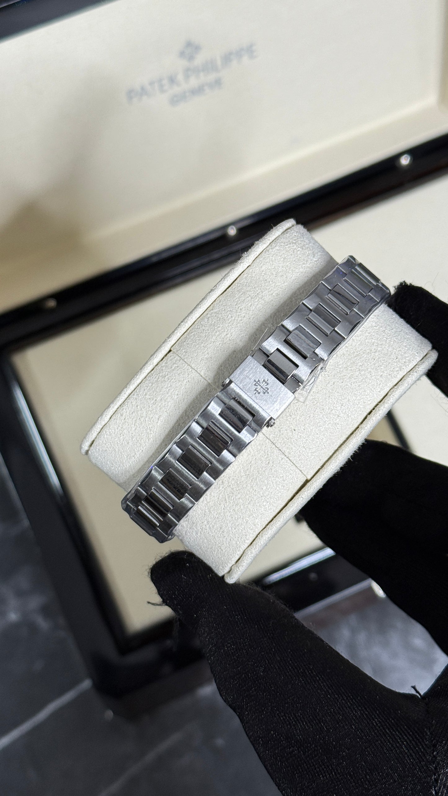 PATEK NAUTILUS BLANCO 28mm