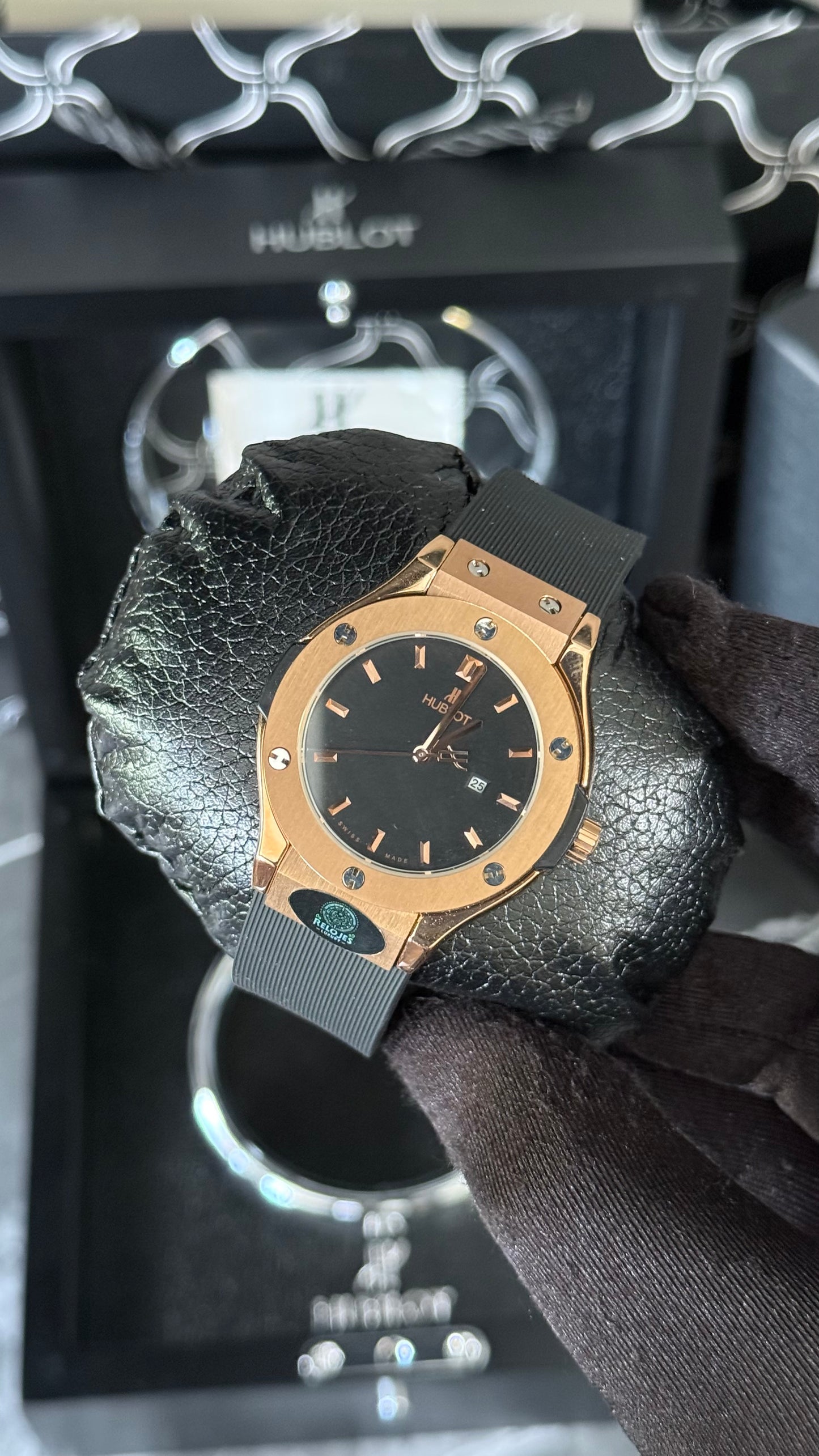 HBLT CLASSIC FUSIÓN (ORO ROSA) CUARZO 33mm