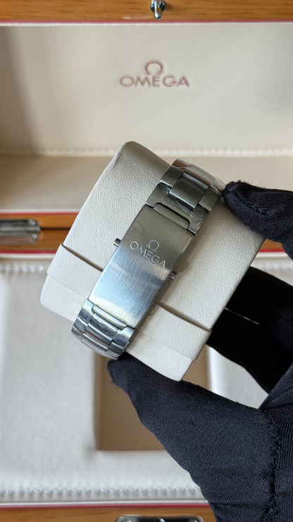 OMG SEAMASTER CO-AXIAL NEGRO