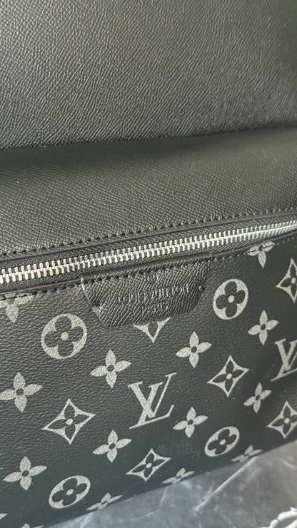 LV NEGRO CLASIC