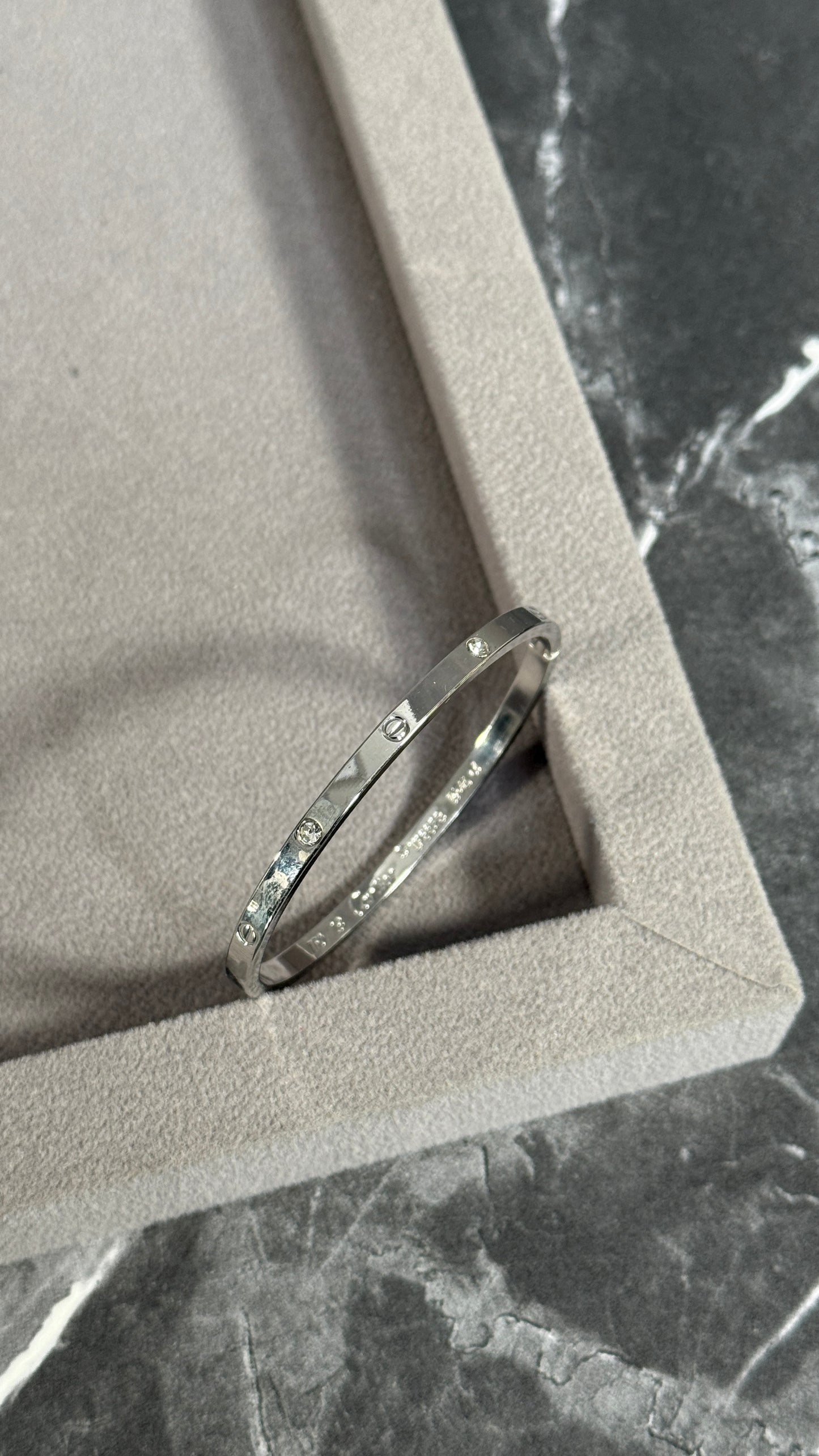 CRT PLATA BRILLANTE AND