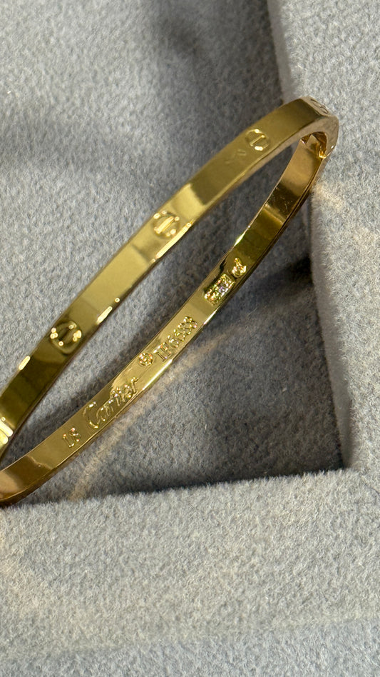 CRT ORO AND