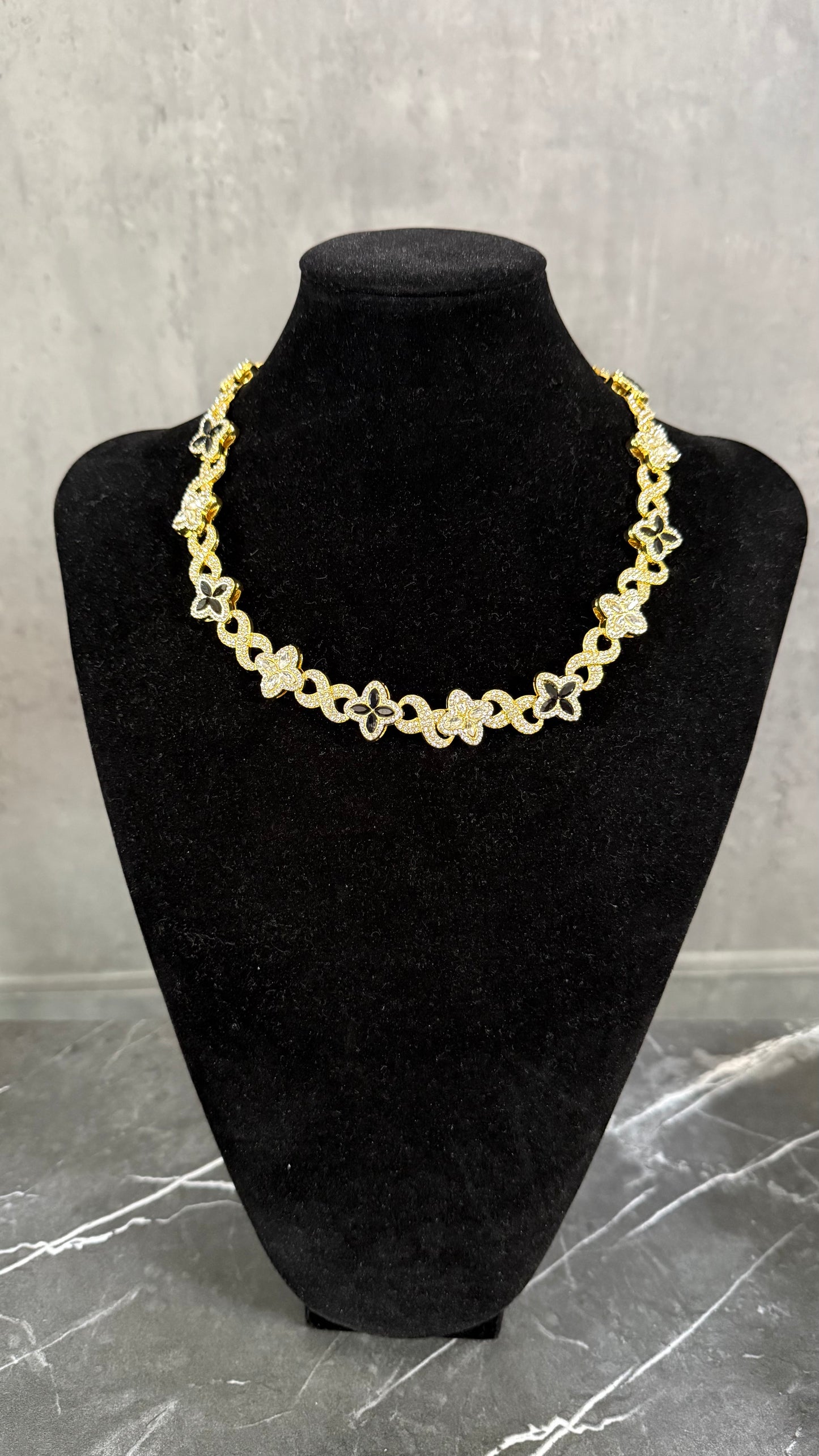 CADENA INFINITY ORO
